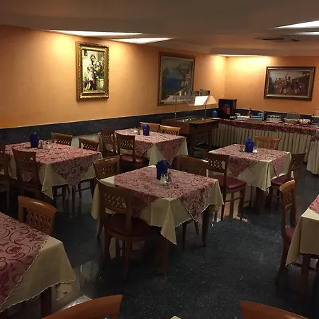 & Restaurant Garda