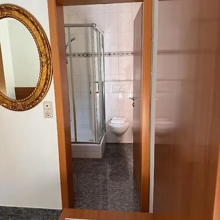 & Restaurant Garda دارمشتاد