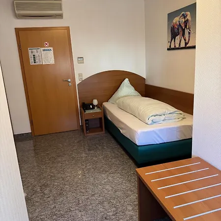& Restaurant Garda Hotel 3*