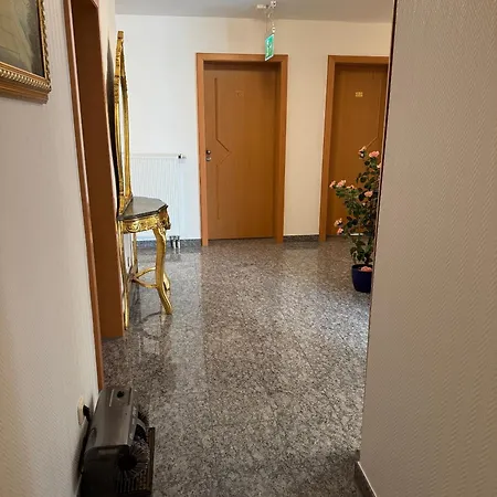 ホテル & Restaurant Garda 3*