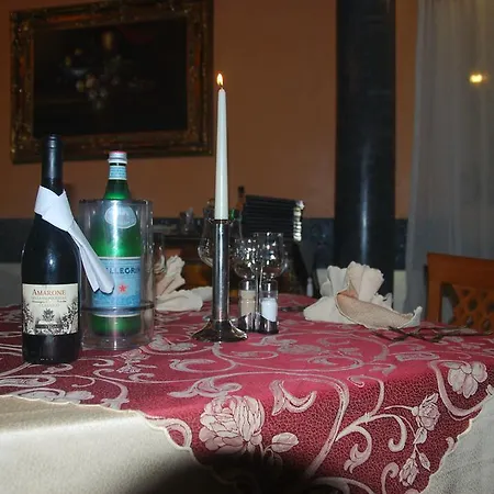 & Restaurant Garda